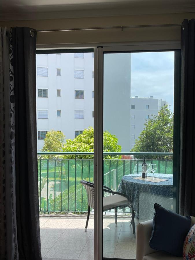 Beach&Comfort Cozy Apartment By The Ocean Фуншал Екстериор снимка